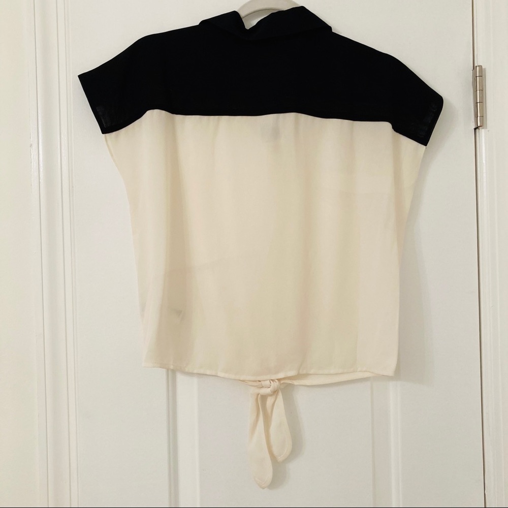 NEW Forever 21 Front Tie Chiffon Sleeveles… - Picture 3 of 4